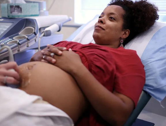  Pregnant Woman Receiving Prenatal Care